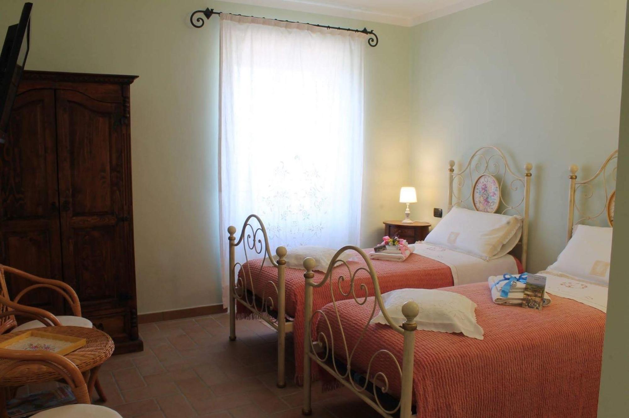 Bed and Breakfast La Terrazza Fio...Rita à Ripa Extérieur photo